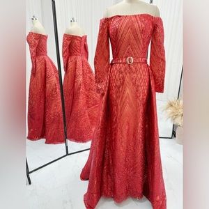 One-shoulder long-sleeved sequin embroidered slim-fit outer trailing dress
